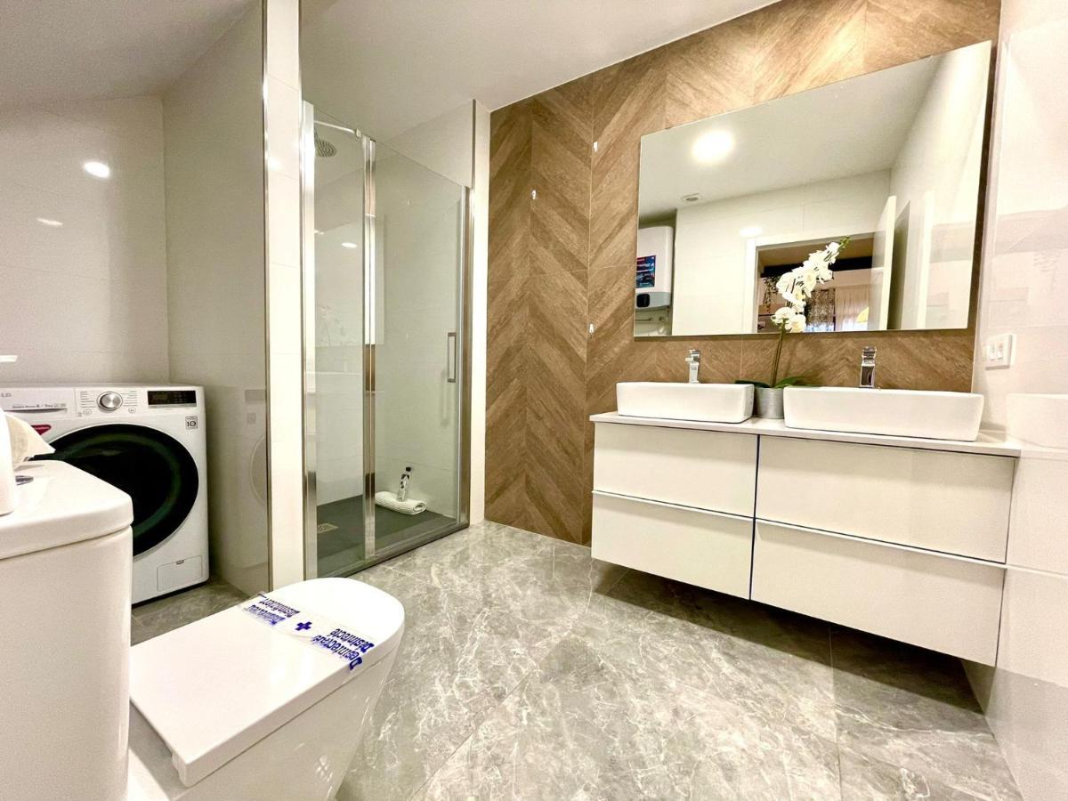Ferienwohnung Gatu Premium Duplex Confort Junto A La Playa, Wifi Y Aire Acc Cádiz Exterior foto